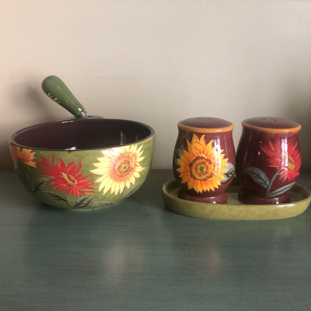 Ganz Bella Casa Dip & Salt shaker set